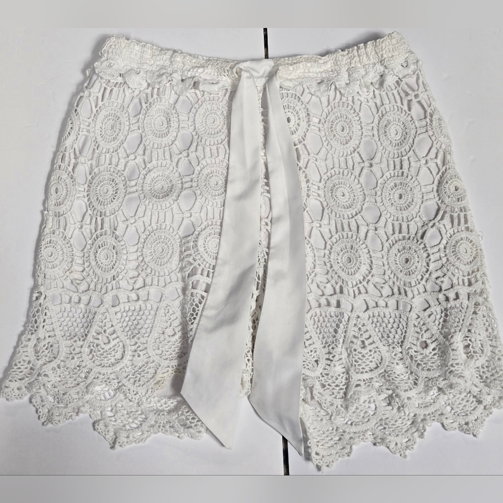 Cynthia Rowley S Lace Overlay Shorts Lined